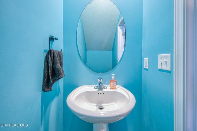 159 Ibis Loop, Oak Ridge, TN 37830