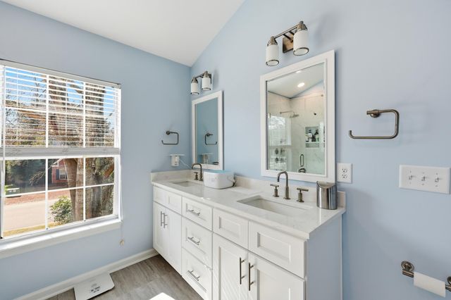 3307 Heathland Way, Mount Pleasant, SC 29466