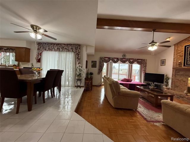 4846 Bayleaf Drive, Sterling Heights, MI 48314