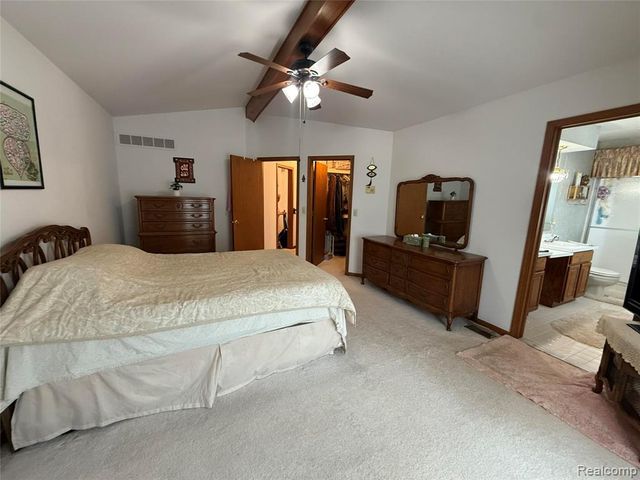 4846 Bayleaf Drive, Sterling Heights, MI 48314