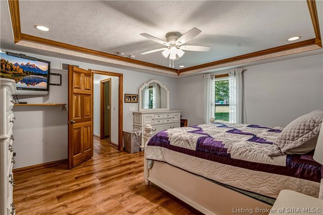 5250 Cedarway Drive NE, Corydon, IN 47112