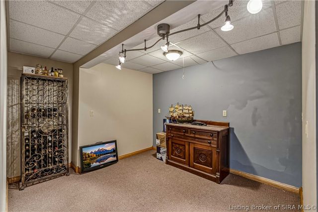 5250 Cedarway Drive NE, Corydon, IN 47112