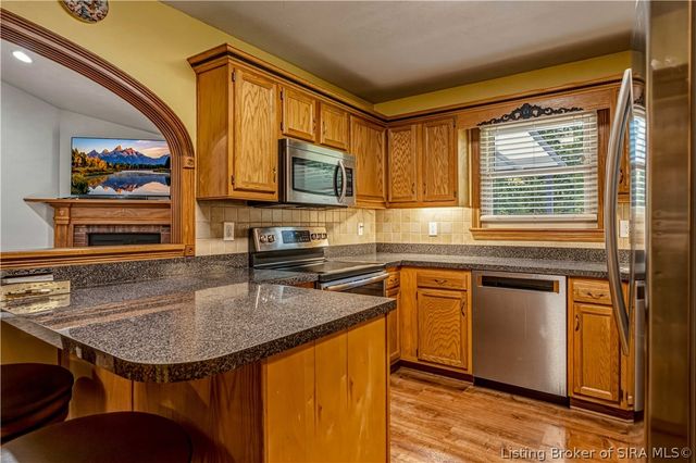 5250 Cedarway Drive NE, Corydon, IN 47112