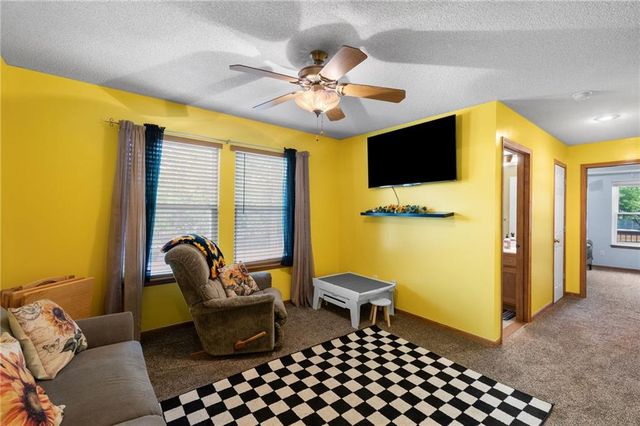 15707 E 3rd Terrace Court S, Independence, MO 64050