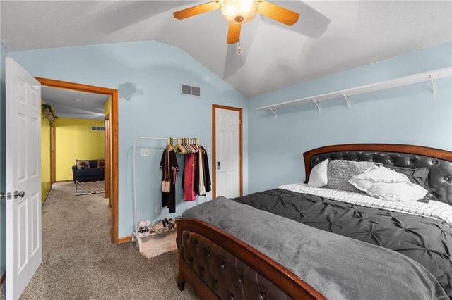 15707 E 3rd Terrace Court S, Independence, MO 64050