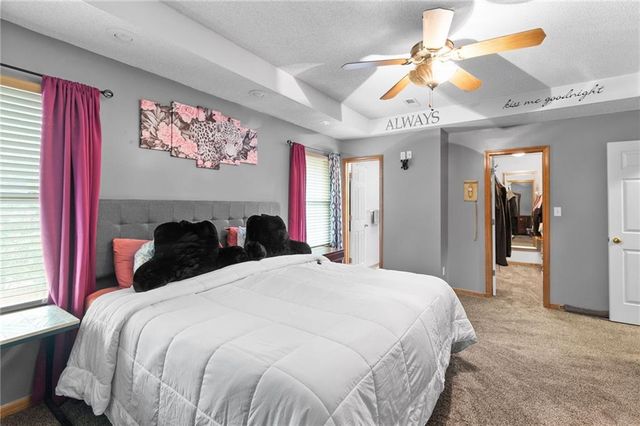 15707 E 3rd Terrace Court S, Independence, MO 64050