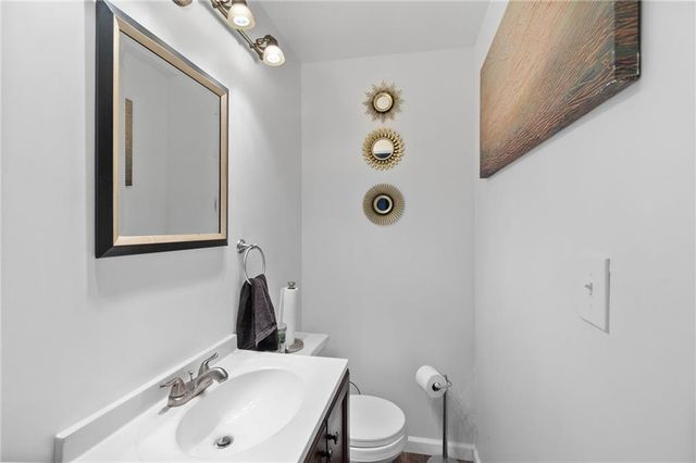 15707 E 3rd Terrace Court S, Independence, MO 64050