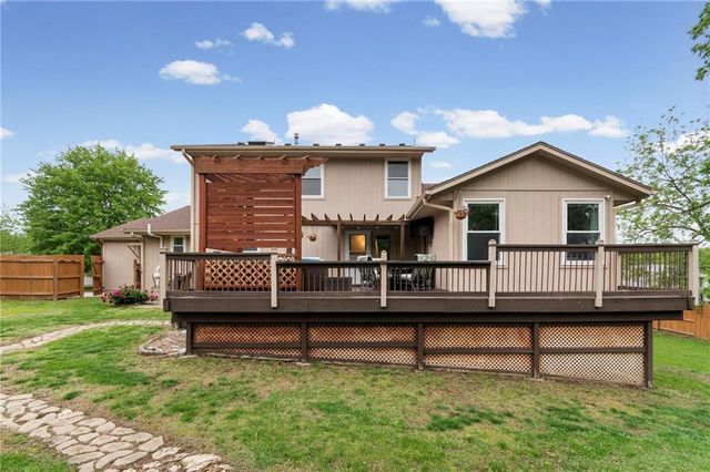 15707 E 3rd Terrace Court S, Independence, MO 64050