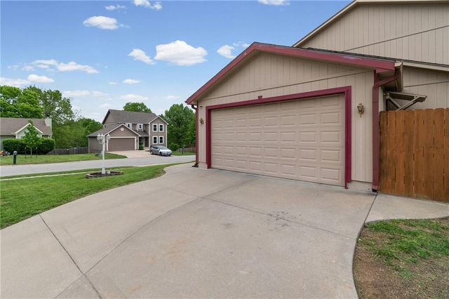 15707 E 3rd Terrace Court S, Independence, MO 64050