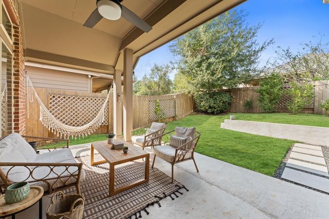 194 Kinnerly Peak Place, Montgomery, TX 77316