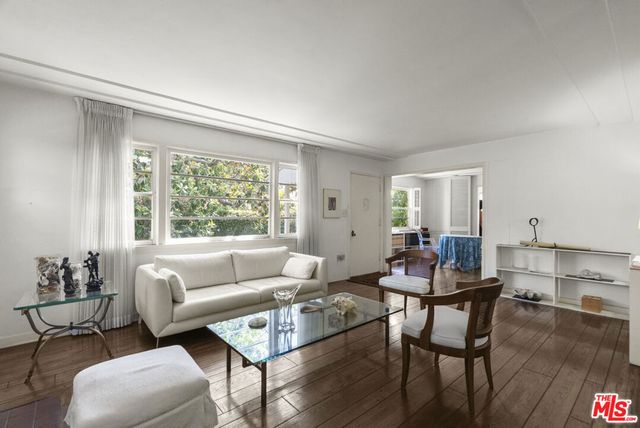 10941 Peach Grove Street, Toluca Lake, CA 91601