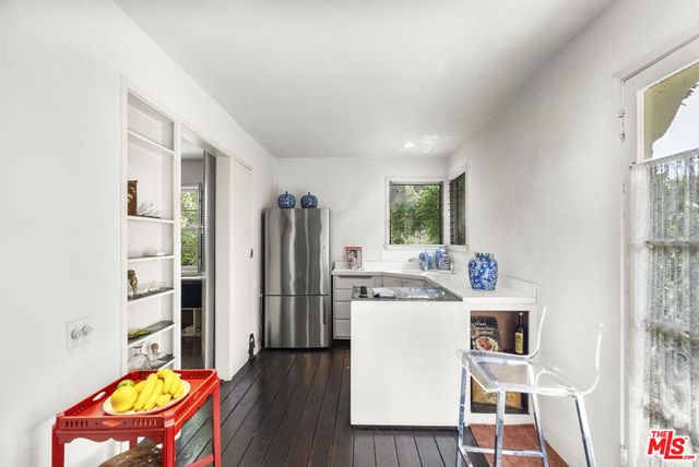 10941 Peach Grove Street, Toluca Lake, CA 91601