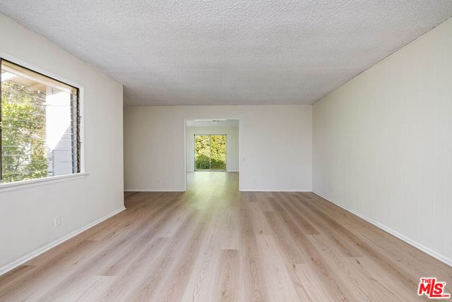 10941 Peach Grove Street, Toluca Lake, CA 91601