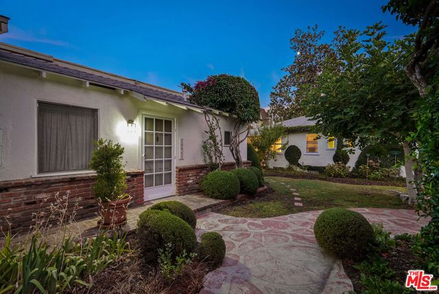 10941 Peach Grove Street, Toluca Lake, CA 91601