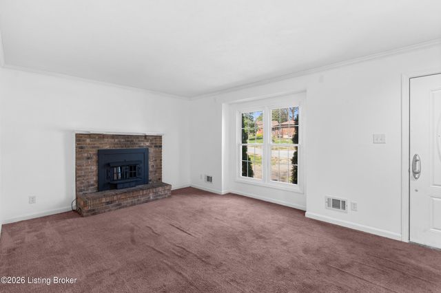 6510 Daverman Ct, Louisville, KY 40228