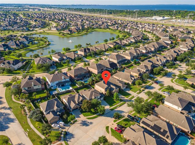 4817 Piares Lane, League City, TX 77573