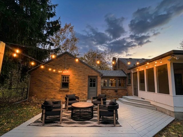 4270 Hunsberger Avenue NE, Grand Rapids, MI 49525