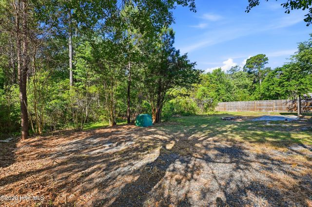 706 Ridgecrest Lane, Rocky Point, NC 28457