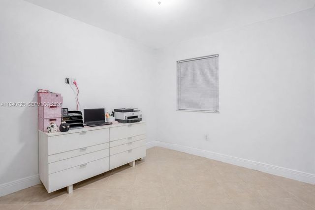 4441 SW 33rd Dr, West Park, FL 33023