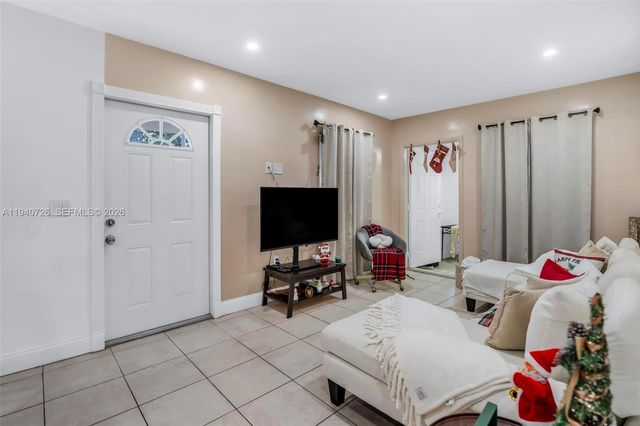 4441 SW 33rd Dr, West Park, FL 33023