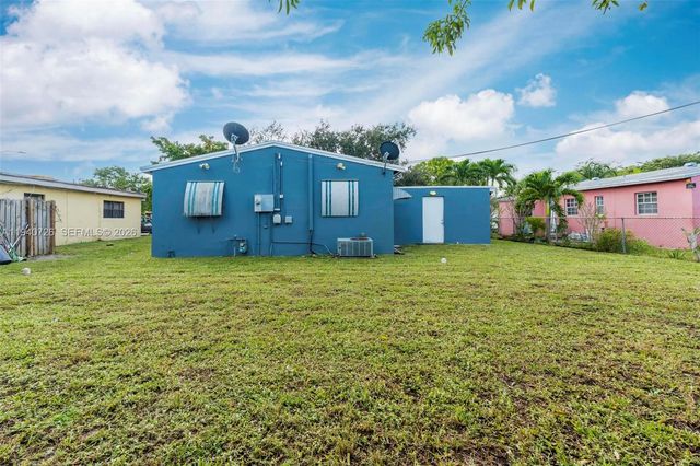 4441 SW 33rd Dr, West Park, FL 33023