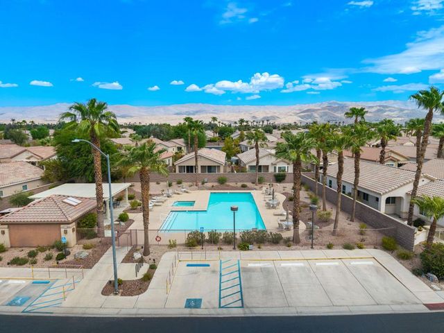 78539 Glastonbury Way, Palm Desert, CA 92211
