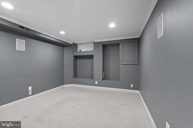 3006 DILLON ST, Baltimore, MD 21224