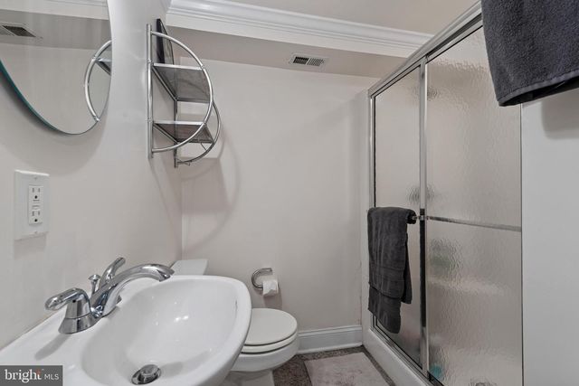 3006 DILLON ST, Baltimore, MD 21224