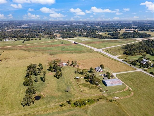 4022 Als Drive, Springdale, AR 72762