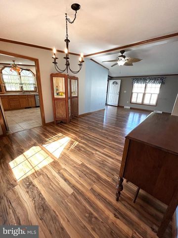 548 CONESTOGA DR, Coatesville, PA 19320