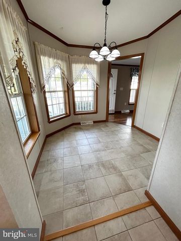 548 CONESTOGA DR, Coatesville, PA 19320