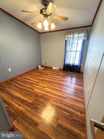 548 CONESTOGA DR, Coatesville, PA 19320