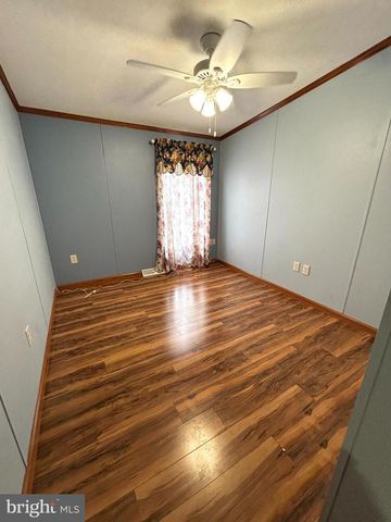 548 CONESTOGA DR, Coatesville, PA 19320