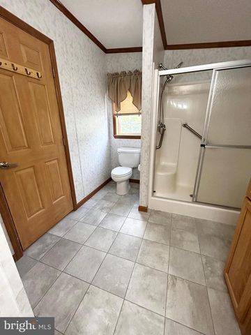 548 CONESTOGA DR, Coatesville, PA 19320