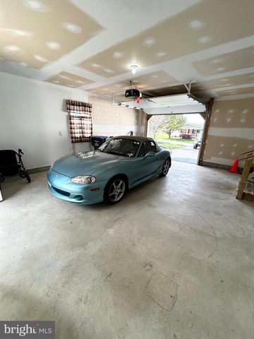 548 CONESTOGA DR, Coatesville, PA 19320
