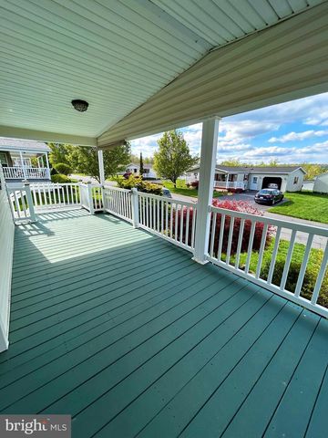 548 CONESTOGA DR, Coatesville, PA 19320