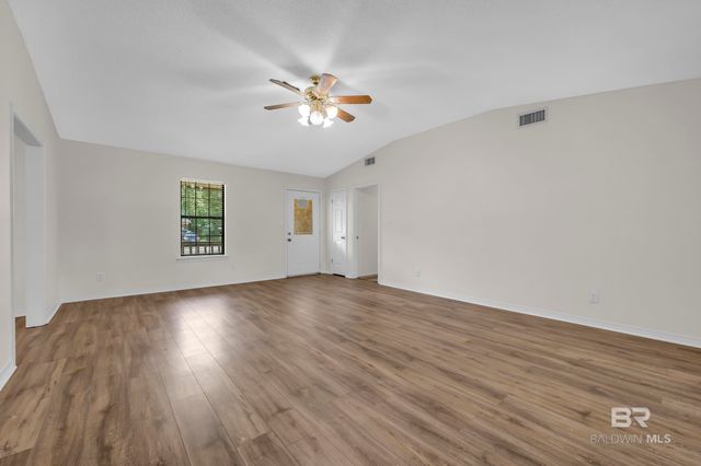 514 W Orchid Avenue, Foley, AL 36535