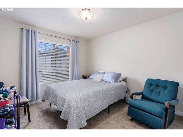 28717 Sw FINLAND Ave, Wilsonville, OR 97070