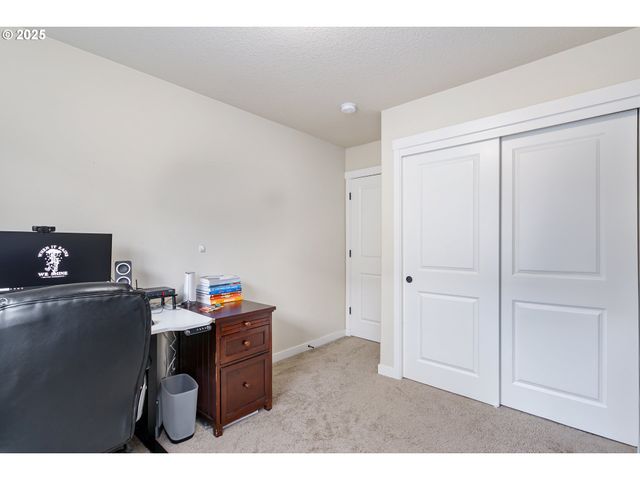 28717 Sw FINLAND Ave, Wilsonville, OR 97070