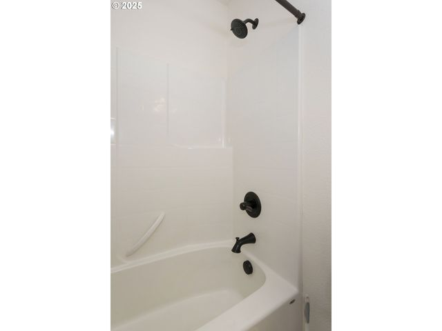 28717 Sw FINLAND Ave, Wilsonville, OR 97070