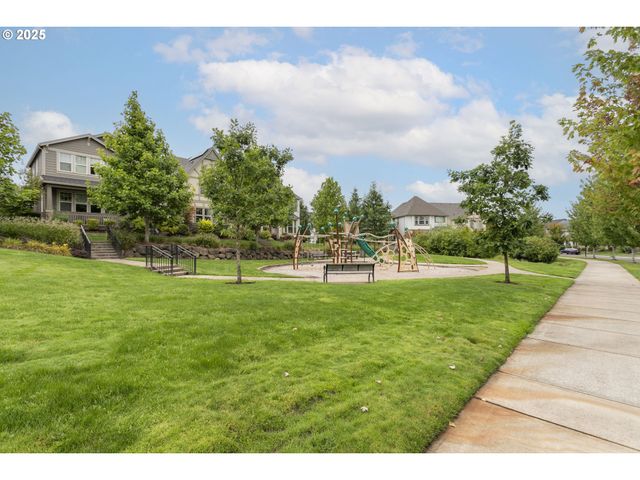 28717 Sw FINLAND Ave, Wilsonville, OR 97070