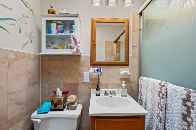 754 Calhoun Avenue, Bronx, NY 10465