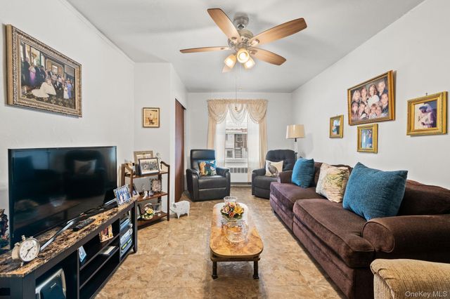 754 Calhoun Avenue, Bronx, NY 10465