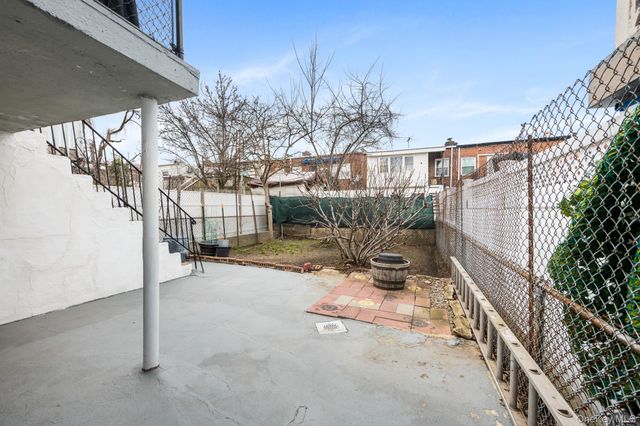 754 Calhoun Avenue, Bronx, NY 10465