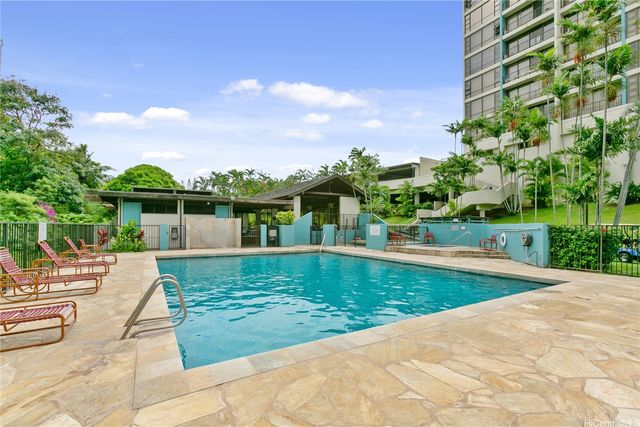 98-402 Koauka Loop 615, Aiea, HI 96701