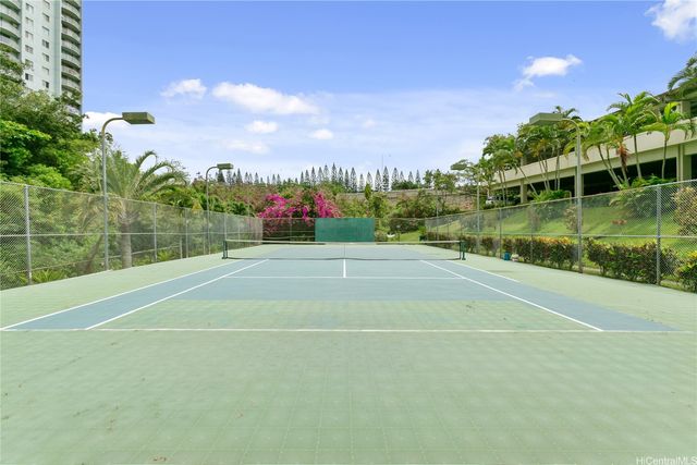 98-402 Koauka Loop 615, Aiea, HI 96701