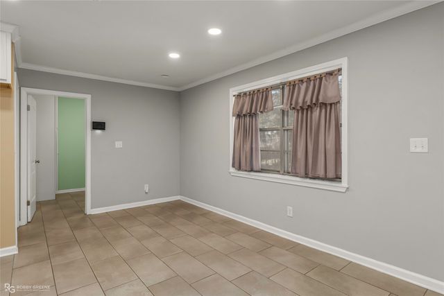 9346 Shartel Drive, Shreveport, LA 71118