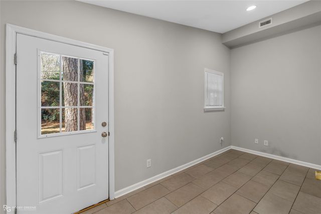 9346 Shartel Drive, Shreveport, LA 71118