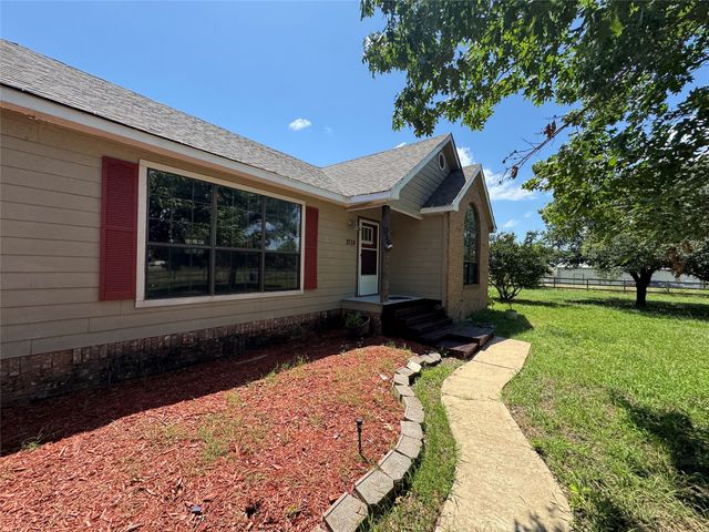 2139 County Road 4106, Kaufman, TX 75142