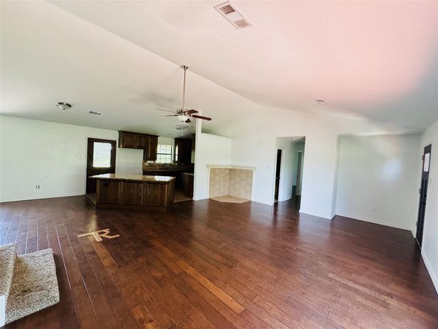 2139 County Road 4106, Kaufman, TX 75142